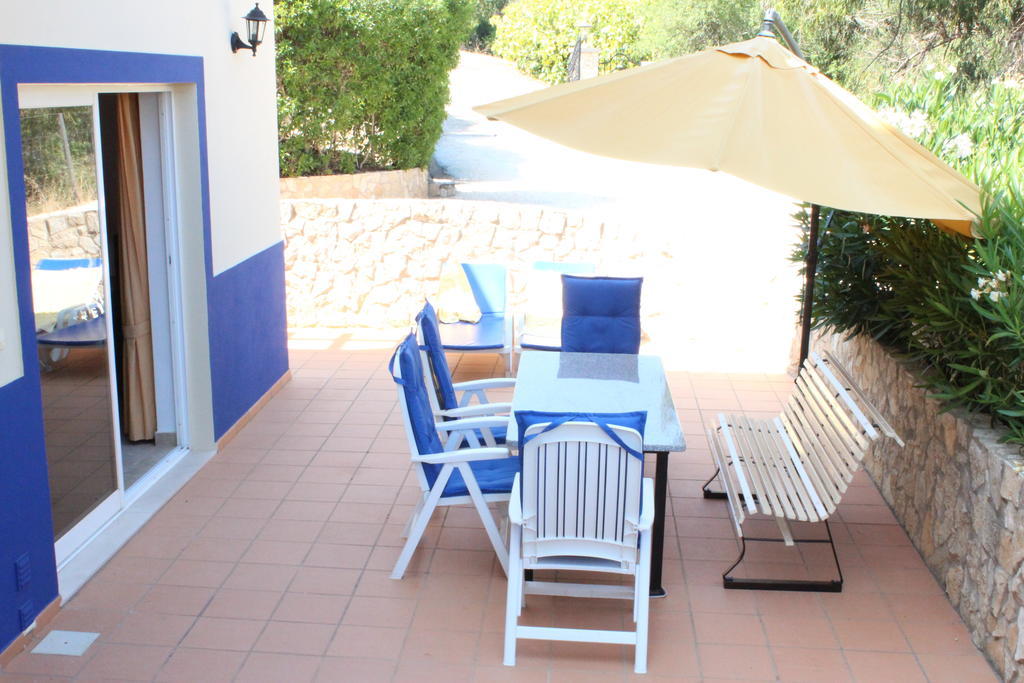 Filhas Do Mar Apartments Salema Room photo