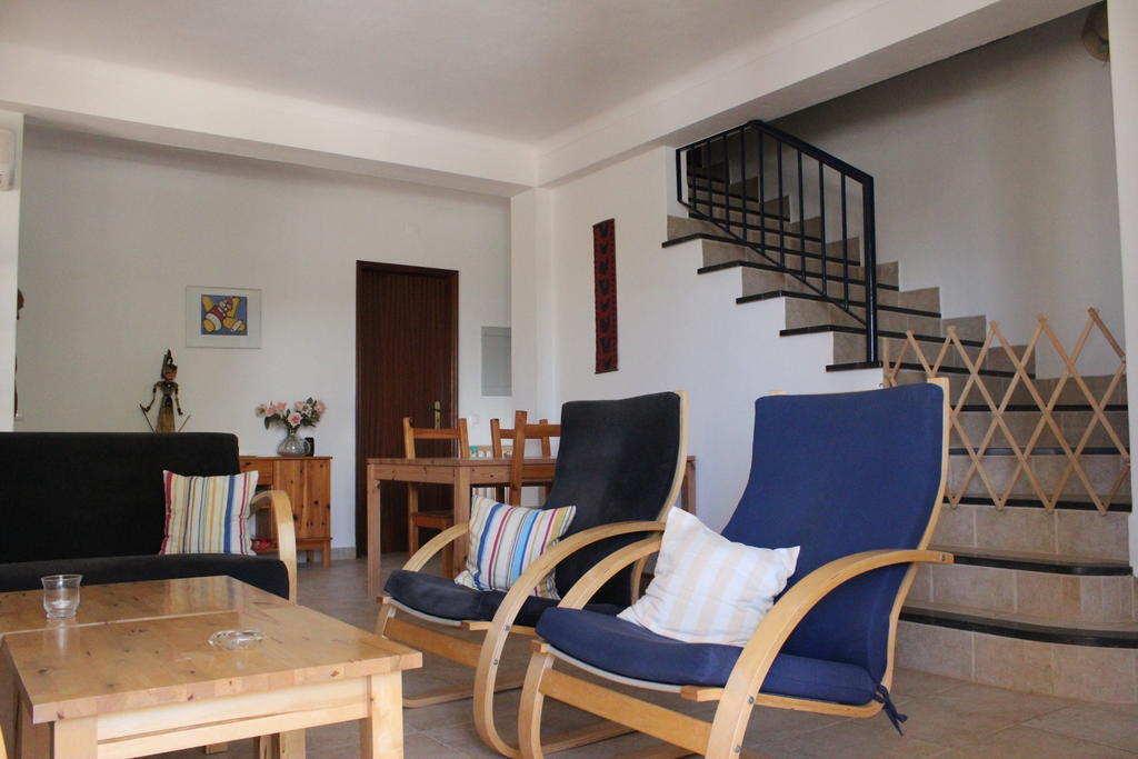 Filhas Do Mar Apartments Salema Room photo